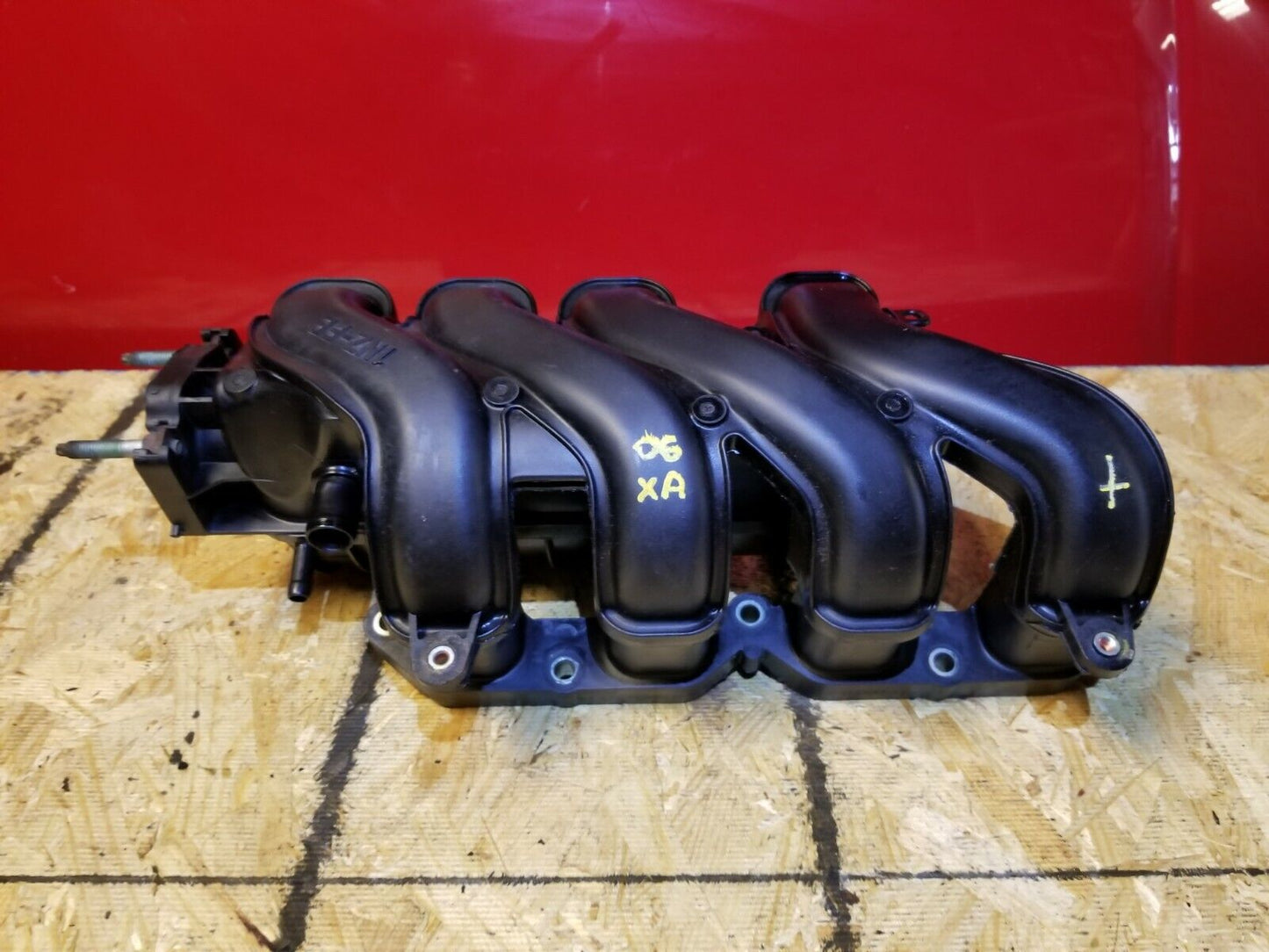 04 05 06 Scion Xa Intake Manifold OEM