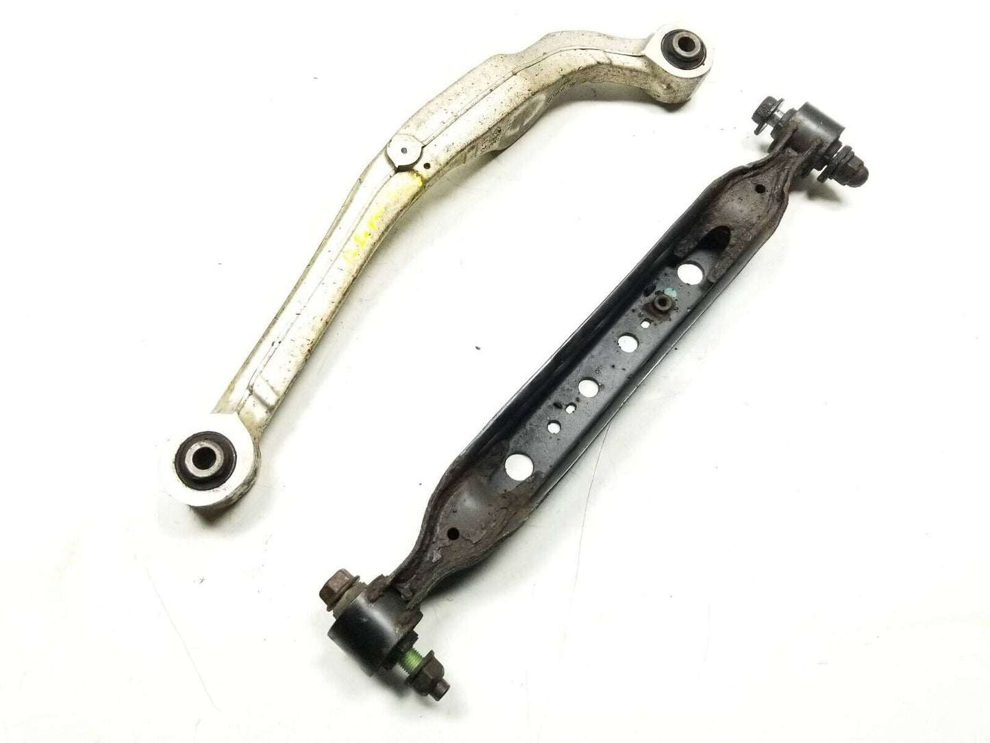 12 13 14 15 Nissan Rogue Rear Control Arm Passenger Side Right 2pcs  OEM