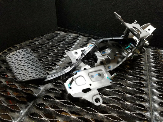 18 19 20 Ford Ecosport Brake Pedal Assembly OEM