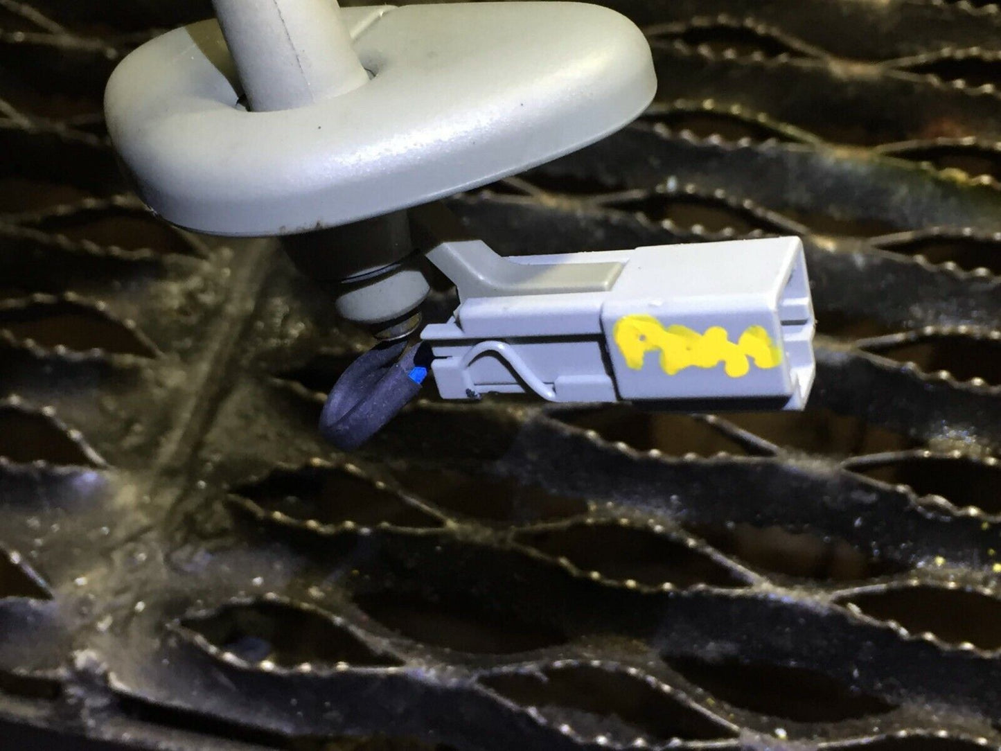 2008 2009 2010 Honda Odyssey Sun Visor Front Right Passenger OEM D43