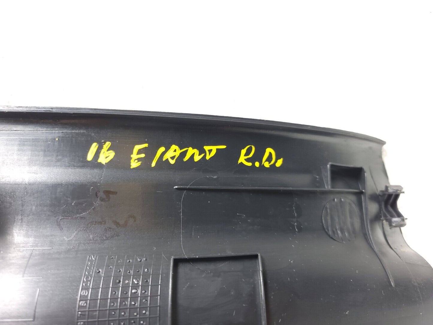 14 15 16 Hyundai Elantra Rear Door Step Scuff Trim Left & Right Pair OEM Sdn