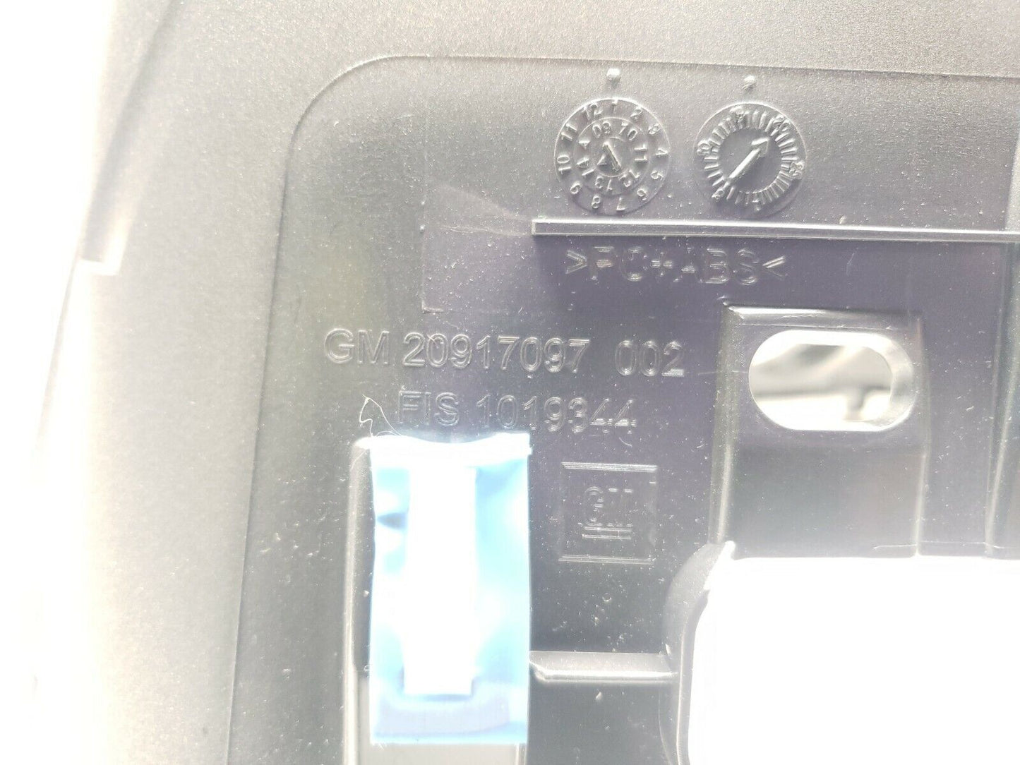 12 13 14 15 16 17 GMC Terrain Speedometer Bezel Trim 20917097 OEM 14k Miles