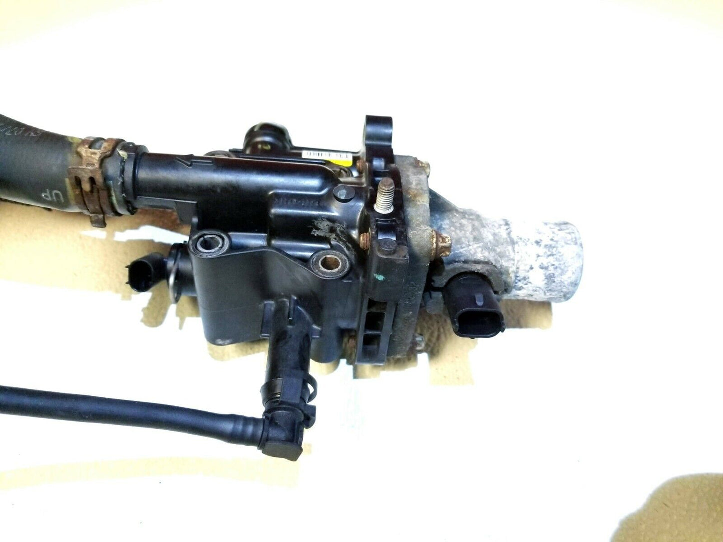 11 12 13 14 15 Chevy Cruze 1.8l Thermostat Housin W/ Hoses OEM 23k Miles