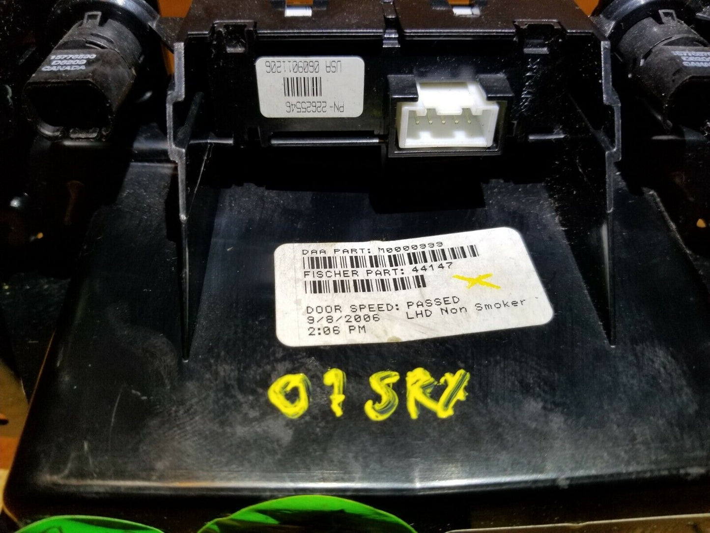 05 06 07 08 09 Cadillac SRX Dash Center Dash Lower Ashtray OEM