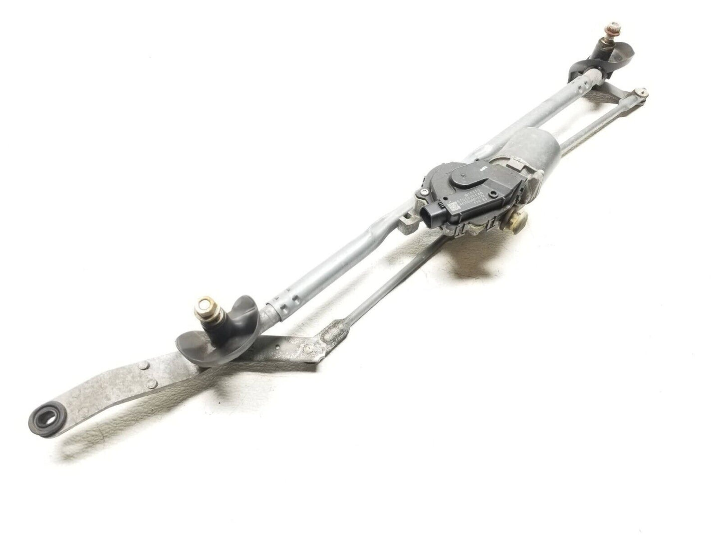 15 16 17 18 19 Chrysler 300 Windshield Wiper Motor & Linkage OEM 42k