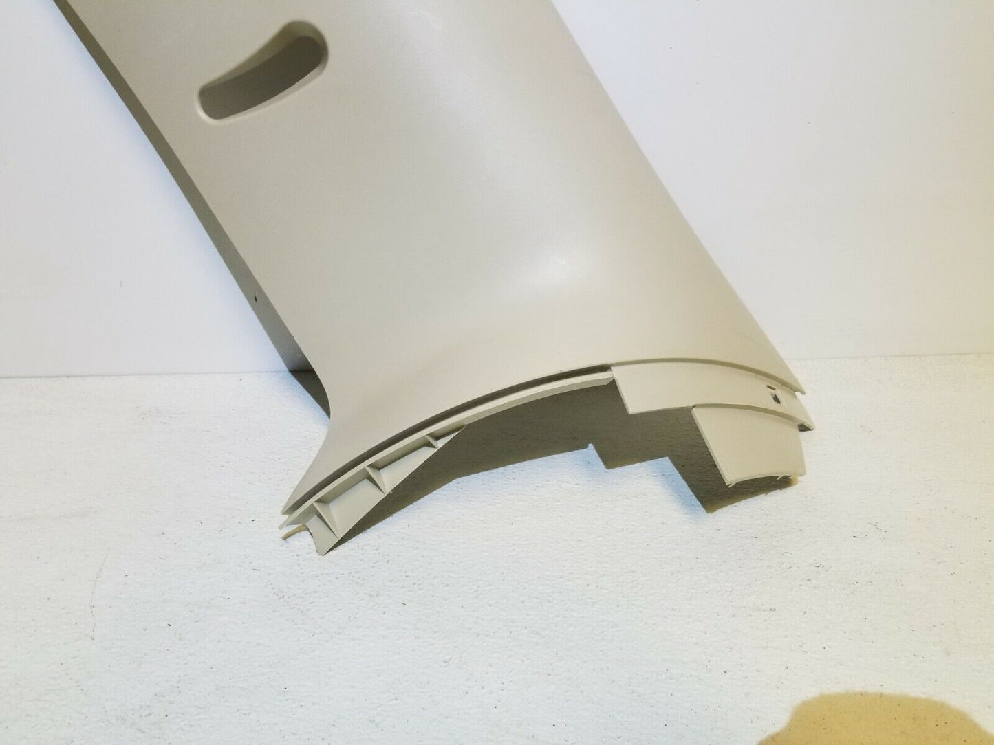 06 07 08 09 Range Rover Sport Rear Right Pass Side D Pillar Trim Panel OEM