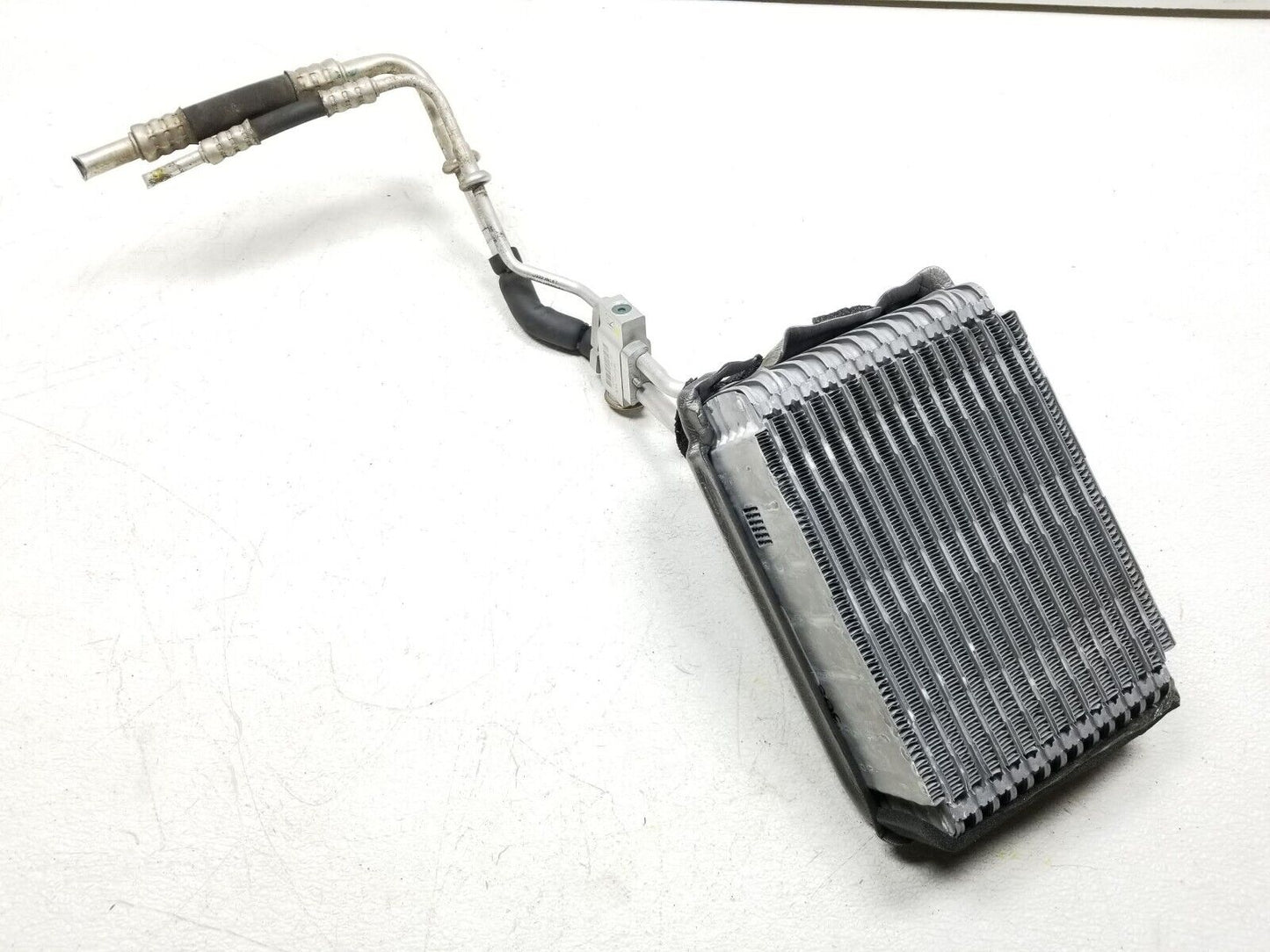 07 08 09 10 11 12 13 Lincoln Navigator Rear A/c Evaporator Core OEM