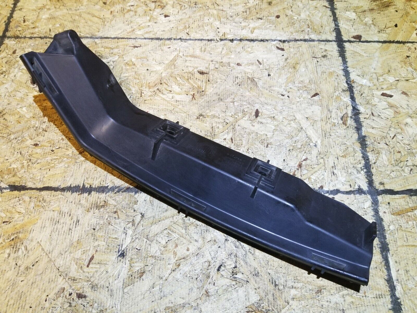 05 06 07 Volvo S40 Rear Bumper Mount Bracket 4pcs OEM