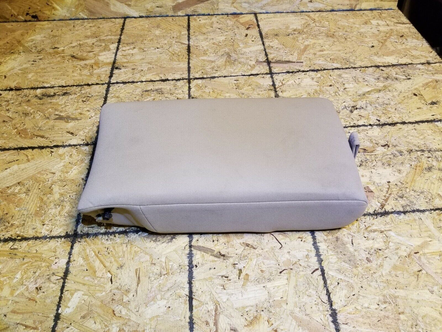 11 12 13 14 Hyundai Sonata Rear Seat Armrest Cupholder Arm Rest Cup Holder OEM