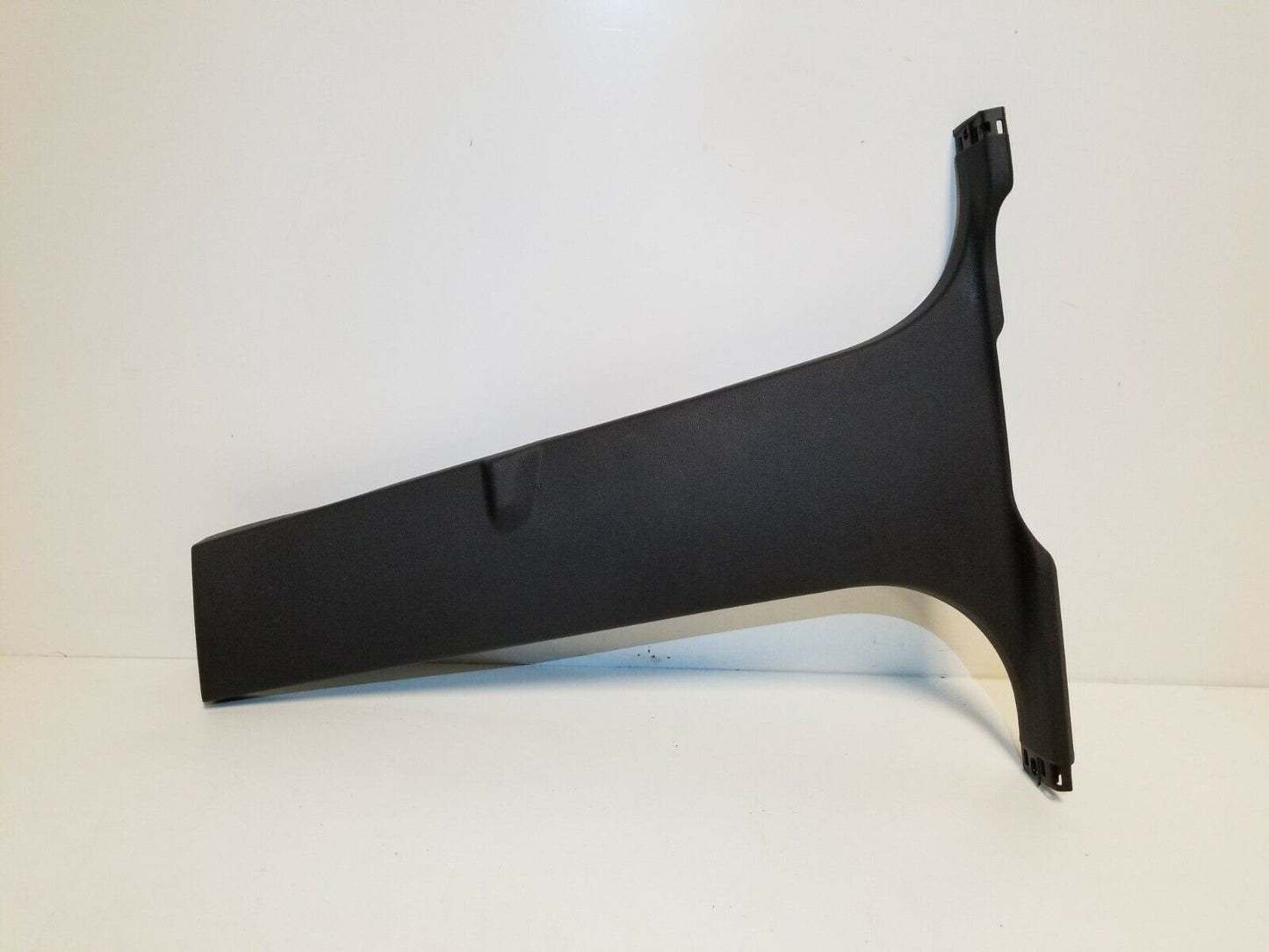 13 14 15 16 Ford Escape Center Driver Side B Pillar Lower Trim Pane OEM 83k