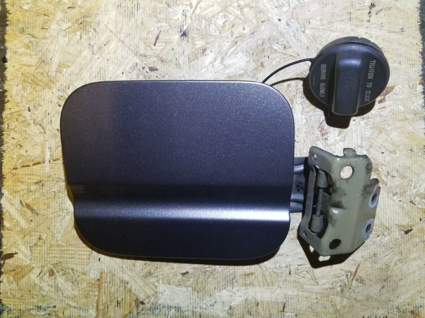 04 05 06 07 08 Acura Tl Type-s Fuel Tank Door Lid W/ Filler Gas Cap OEM