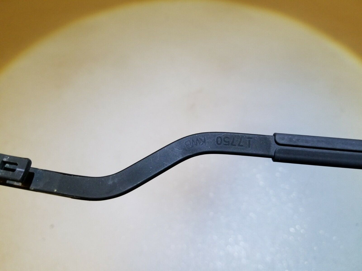 10 11 12 Hyundai Genesis Coupe Windshield Wiper Arm Right Pass Side OEM