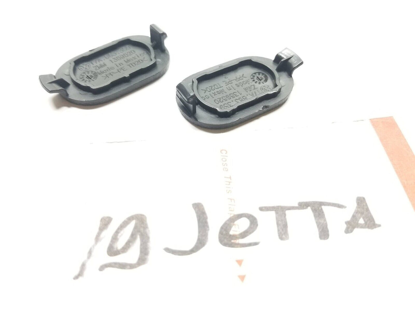 19 20 21 Volkswagen Jetta Cap Cover Trim 17a863259 2pcs  OEM