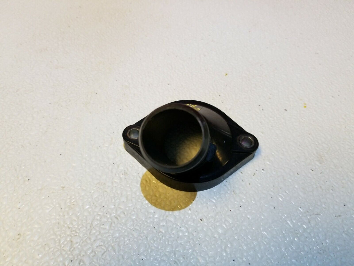 04 05 06 Scion Xa 1.5l Thermostat Housing OEM