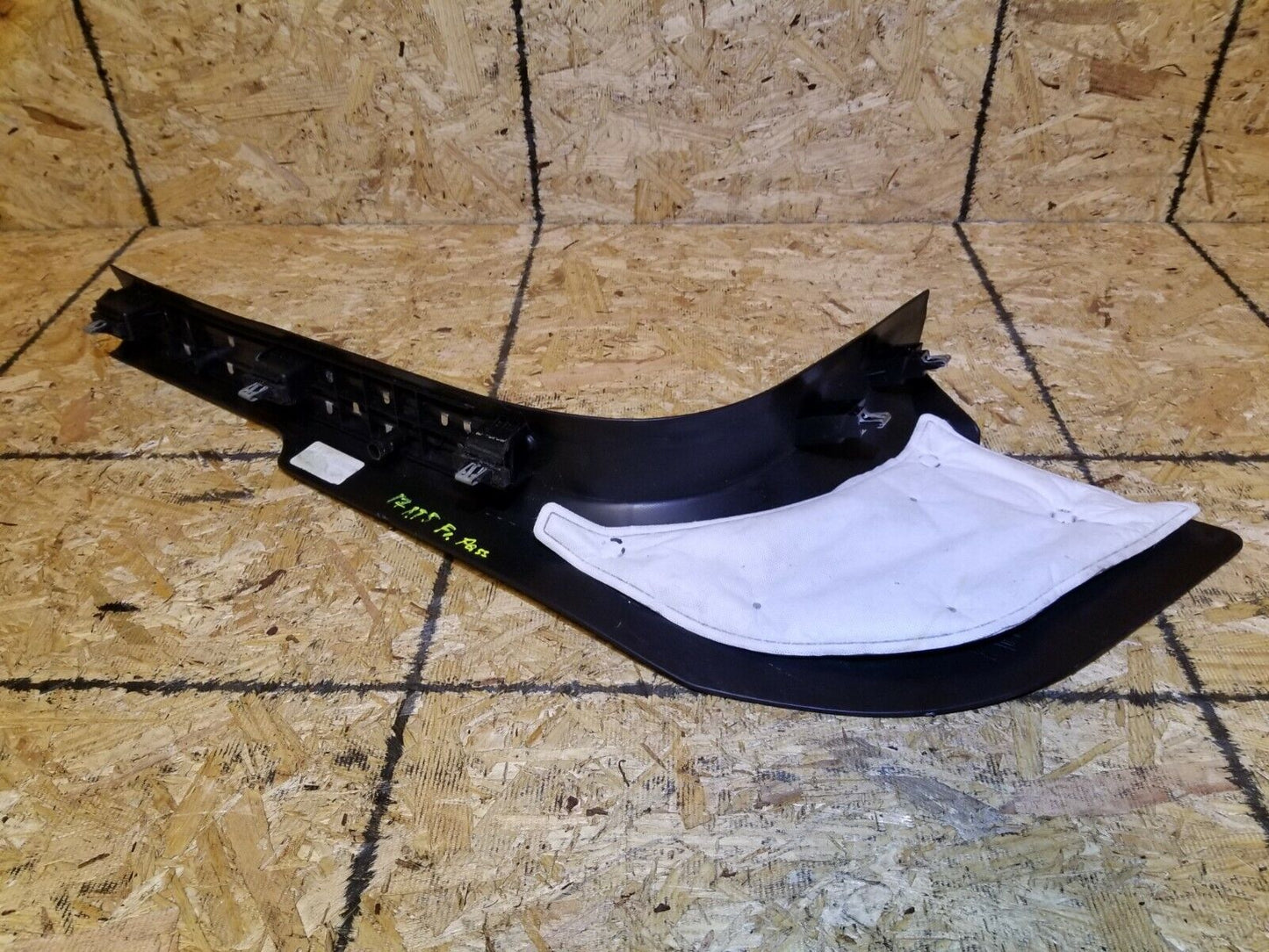 17 18 19 20 Cadillac Xt5 Front Right Pass Side Lower Scuff Plate Trim OEM 34k