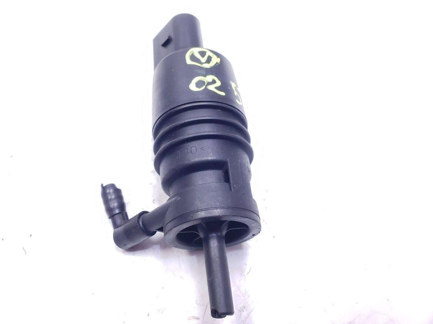 01-03 BMW 5-series E39 525i 530i Windshield Washer Pump 8362154 OEM