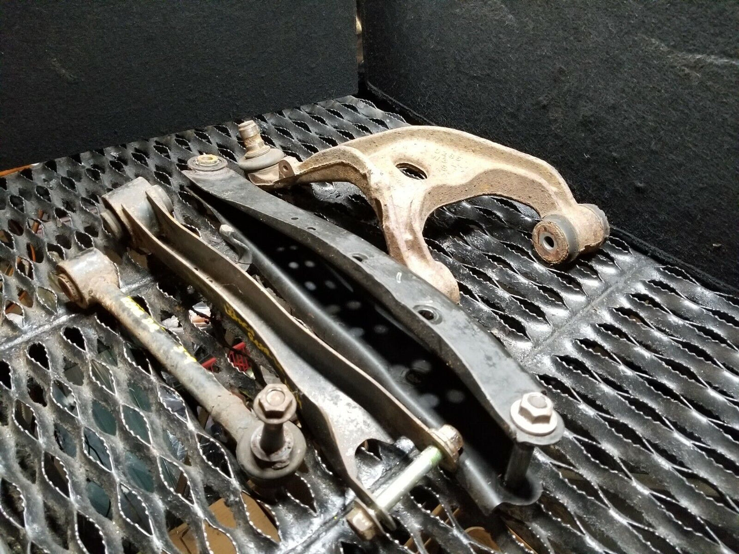 10 11 12 13 14 Subaru Legacy Rear Left Driver Side Control Arm 4pcs OEM