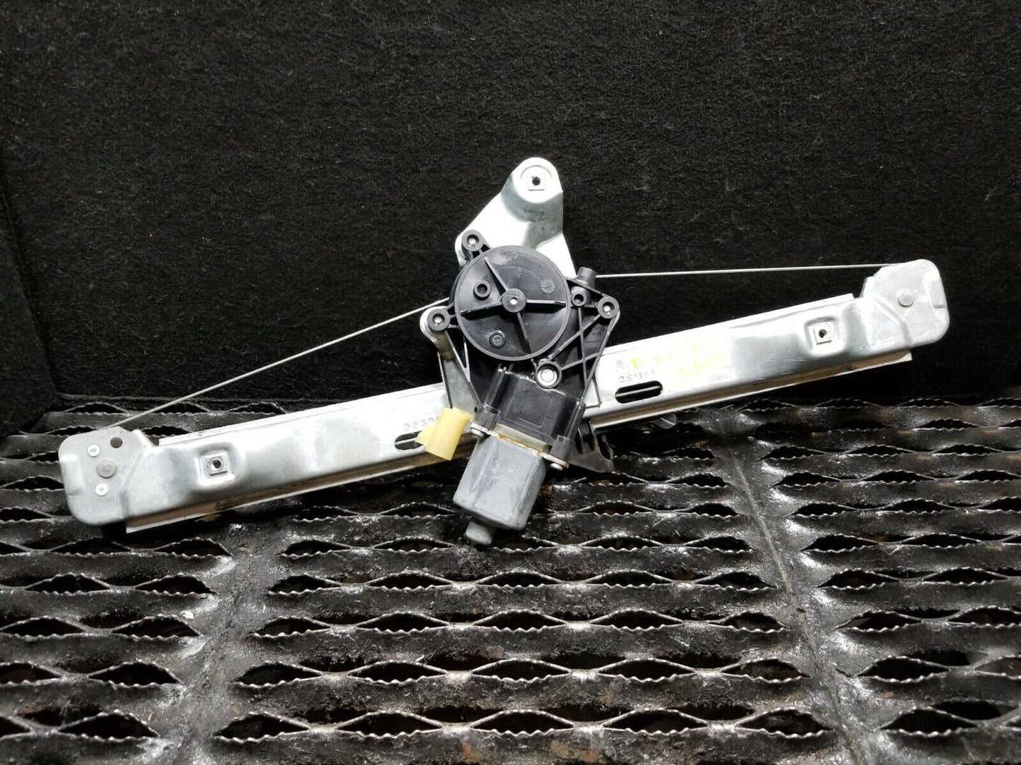 08 09 10 11 12 Chevy Malibu Rear Right Door Window Regulator W/ Motor OEM 65k