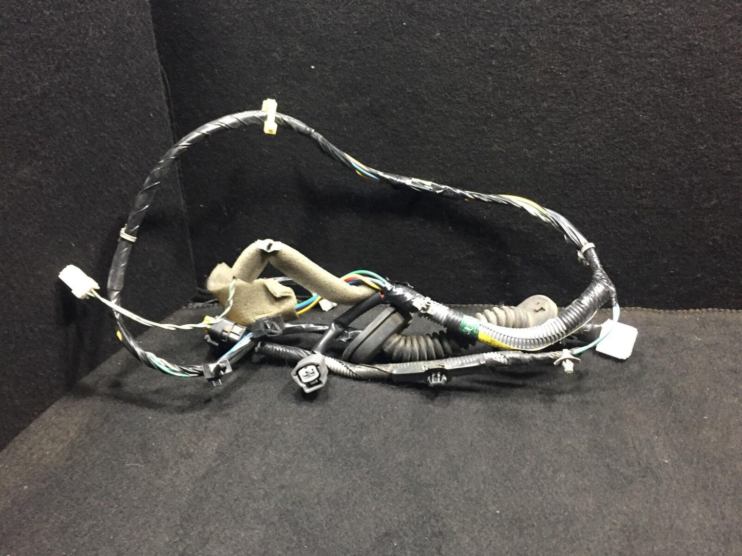 2007-2012 Nissan Versa Rear Right Pass Side Door Wire Harness 24126em31a OEM