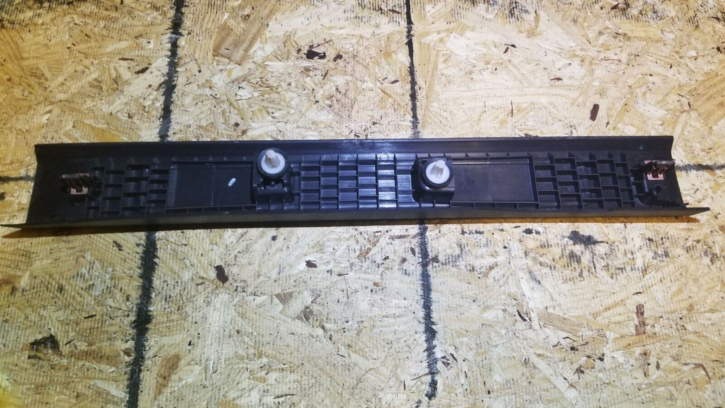 14 15 16 Ford Fusion Driver Side Front Door Sill Scuff Plate Trim Panel OEM