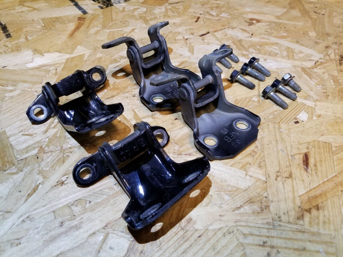 10 11 12 13 14 Subaru Legacy Front & Rear Door Hinge Right Pass Side OEM