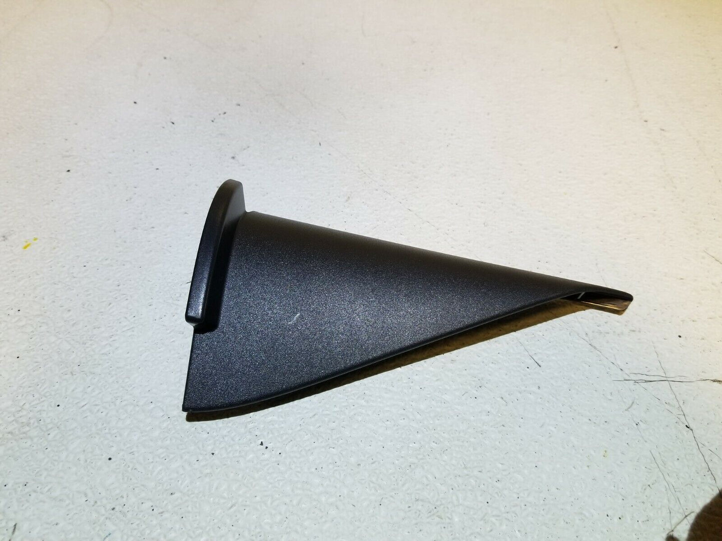 06 07 08 Audi A4 Rear Right Pass Door Corner Trim 8e0857570 OEM 85k Miles
