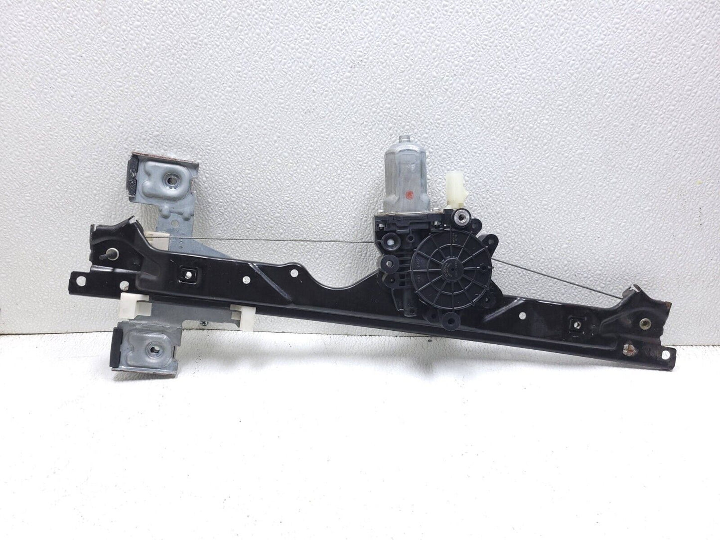 2006 - 2010 Jeep Grand Cherokee Rear Window Regulator & Motor Driver Left OEM