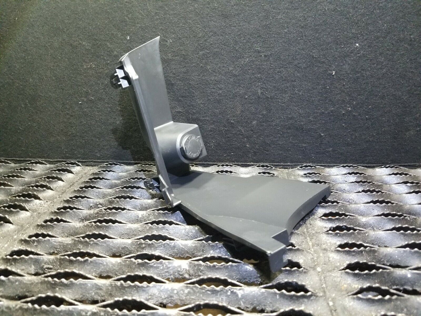 11 12 13 14 15 16 Scion Tc Box Console Pocket Air Flow  OEM 74k