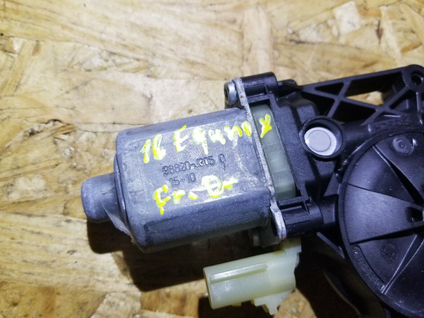 15 16 17 Chevrolet Equinox Front Door Window Regulator Motor Driver Left OEM 24k