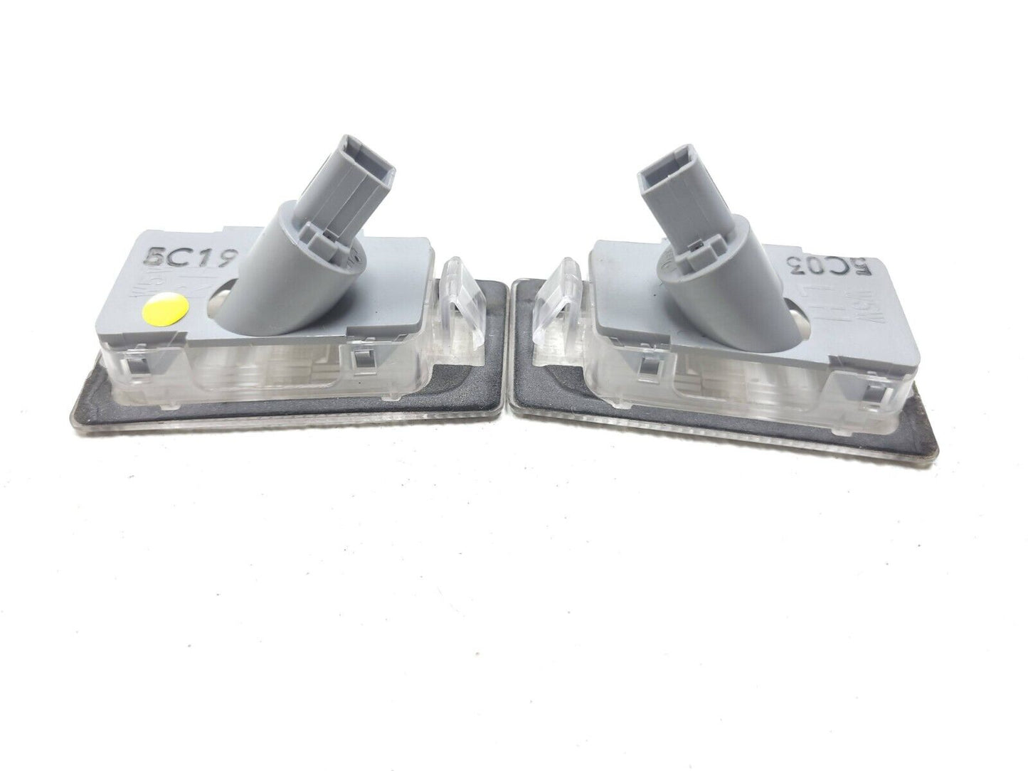 14 15 16 Hyundai Elantra Sedan Rear License Plate Lamp Light  OEM