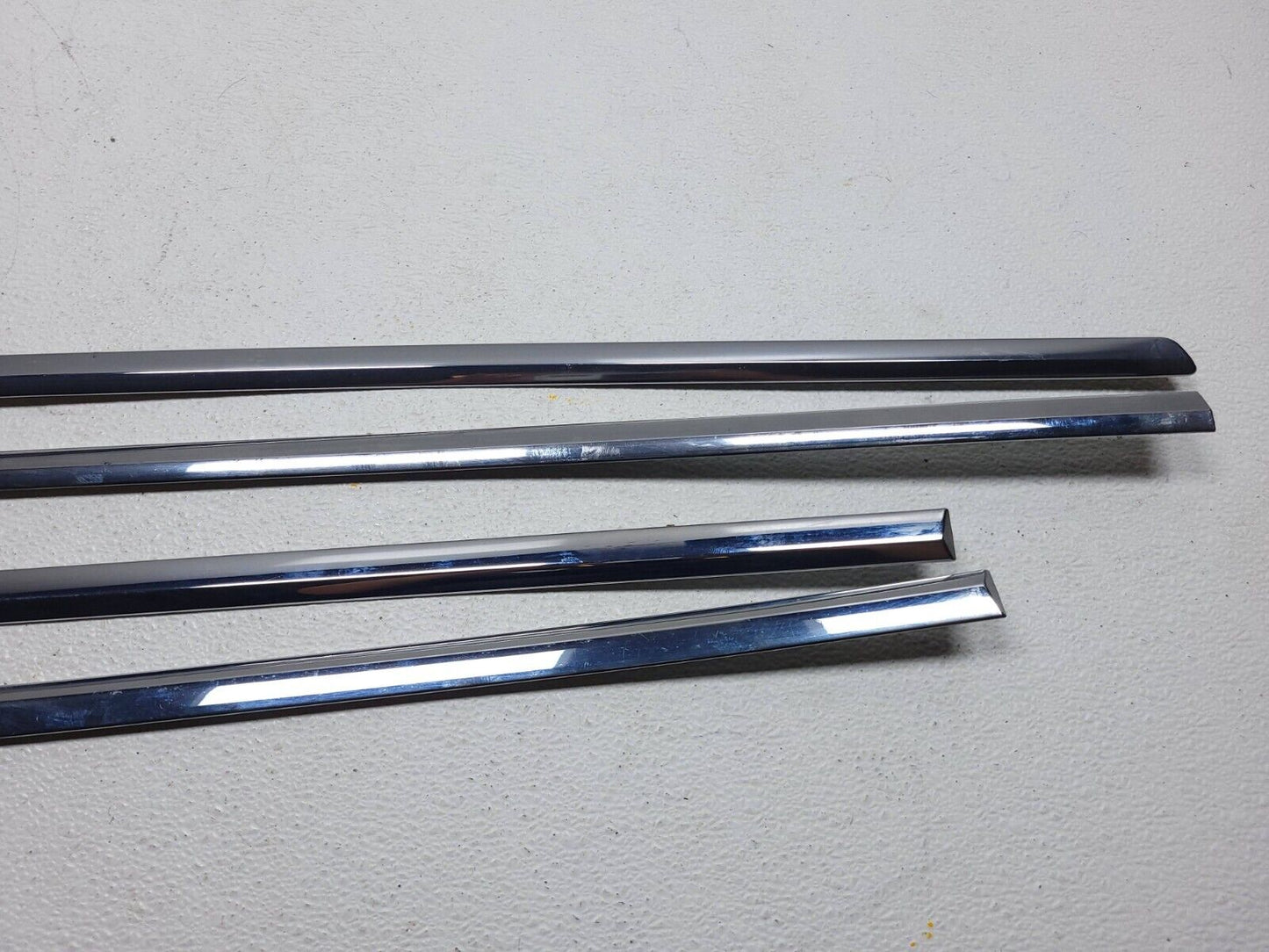 09 10 11 12 Volkswagen Cc Side Lower Door Cover Chrome Molding Set-4pcs OEM