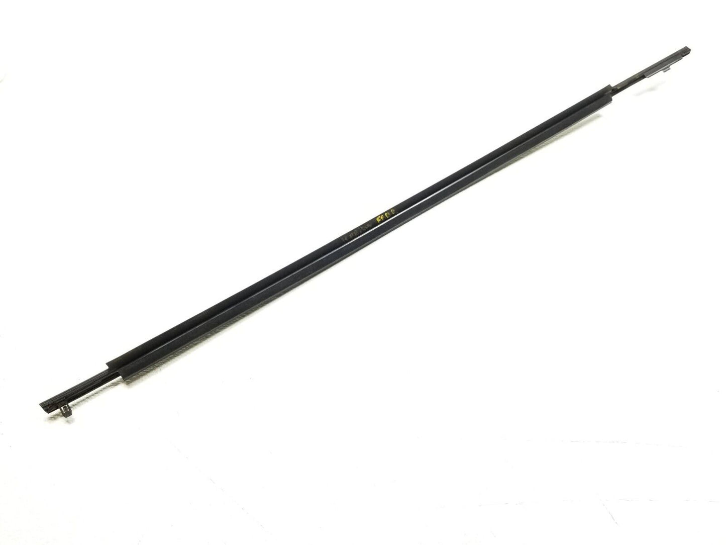 11 12 13 14 15 Toyota Prius Front Left Driver Door Window Belt Seal Molding OEM