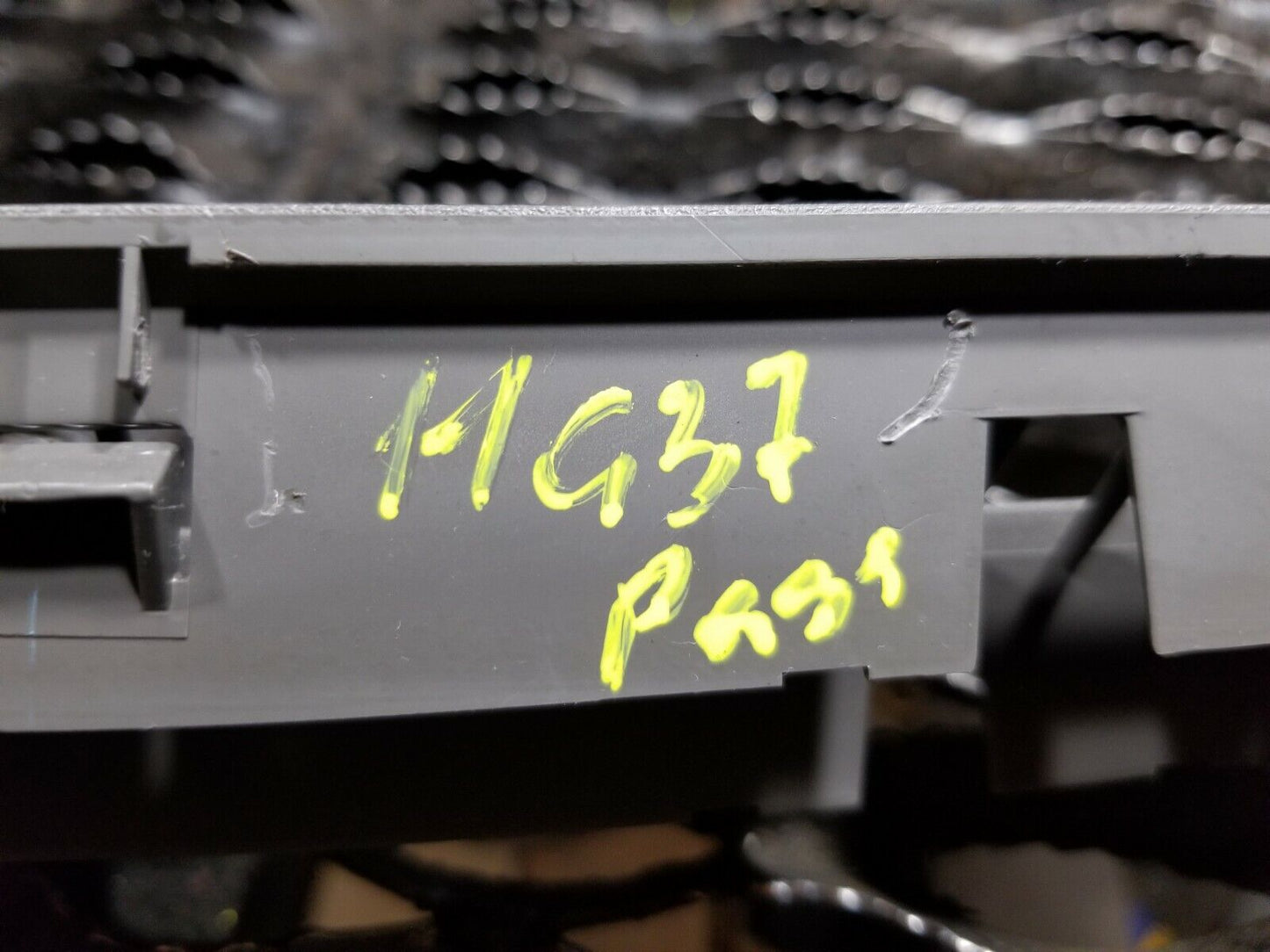 10 11 12 13 Infiniti G37 Coupe Right Pass Dash Upper Defroster Air Vent OEM 99k