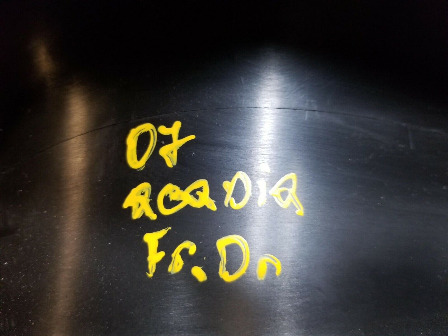 07 08 09 10 11 12 GMC Acadia Front Driver Door Sill Trim Panel Scuff Plate OEM