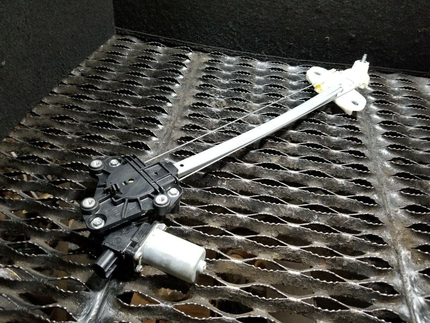 13 14 15 Honda Civic Sdn Rear Left Driver Side Window Regulator Motor OEM 89k