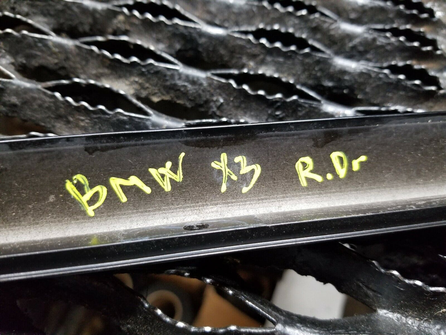 04 05 06 BMW X3 E83 3.0l Rear Left Driver Side Door Molding Trim Pillar OEM