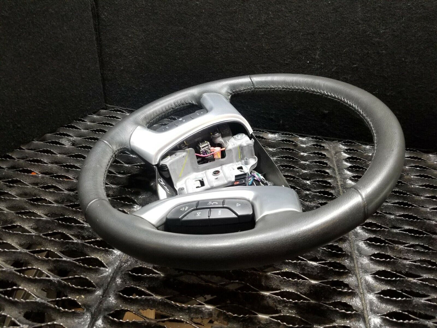 13 14 15 GMC Acadia Steering Wheel OEM