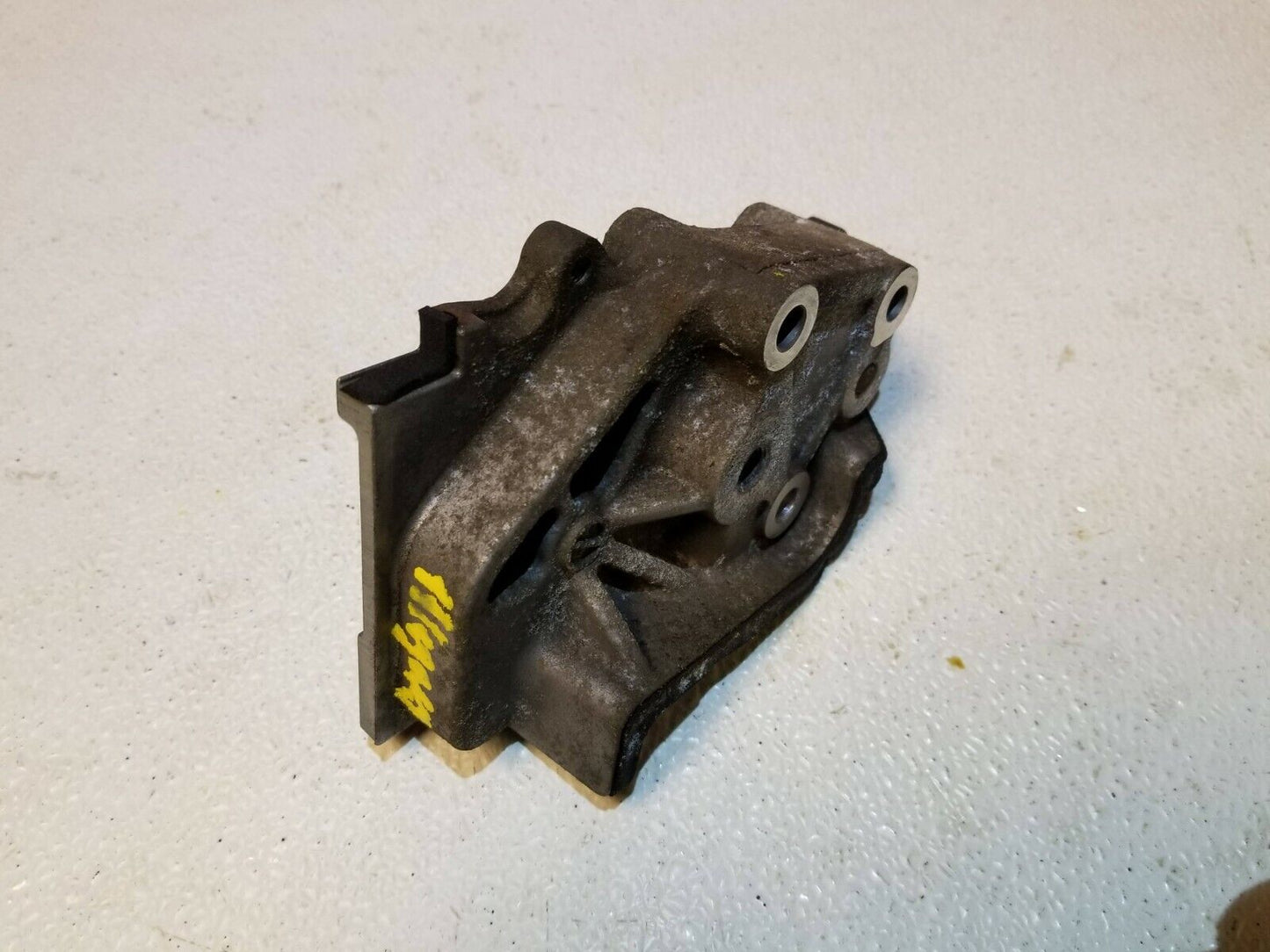 10 11 12 13 14 Subaru Legacy 2.5l Engine Mount Bracket OEM Non-turbo