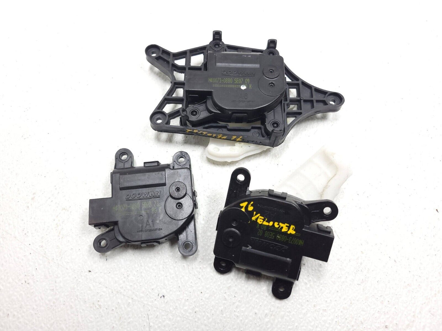 13 14 15 16 Hyundai Veloster HVAC AC Heater Blend Door Actuator 3pcs OEM