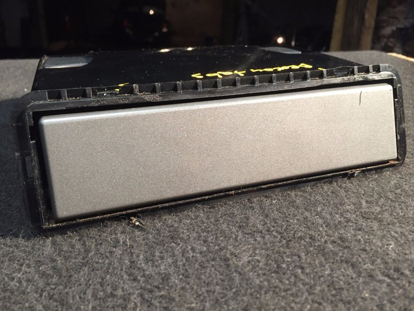 02 03 04 05 BMW 745i E65 Rear Seat Cup Holder OEM