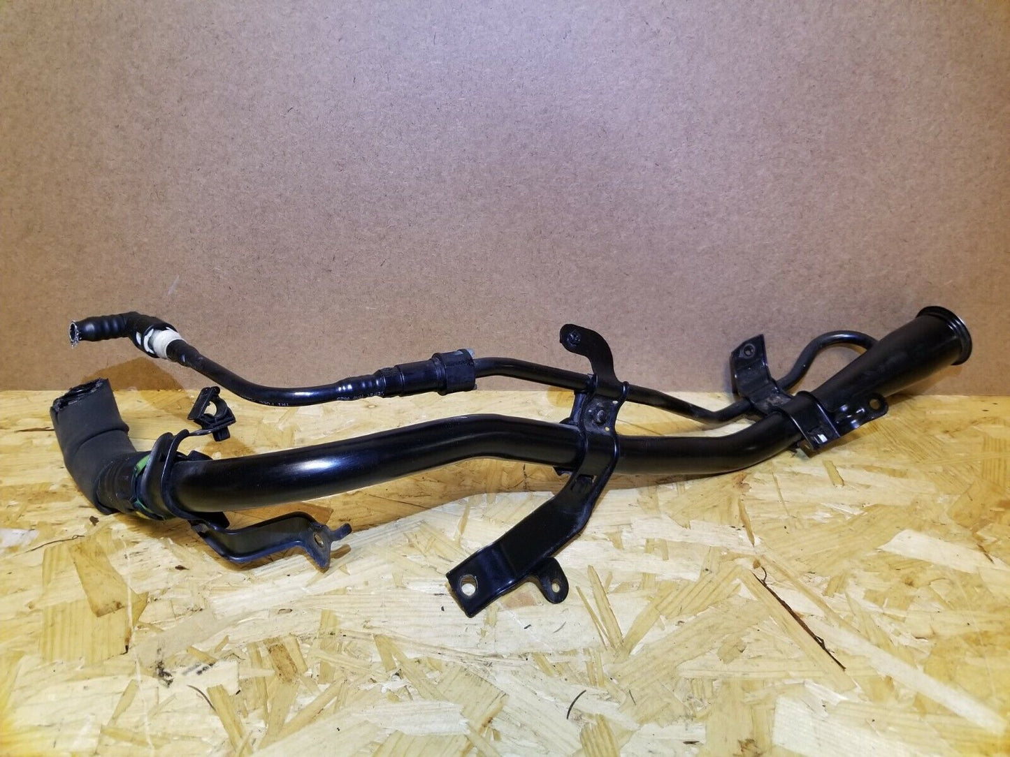 11 12 13 14 15 16 Honda Cr-z Fuel Filler Neck Tube Pipe OEM