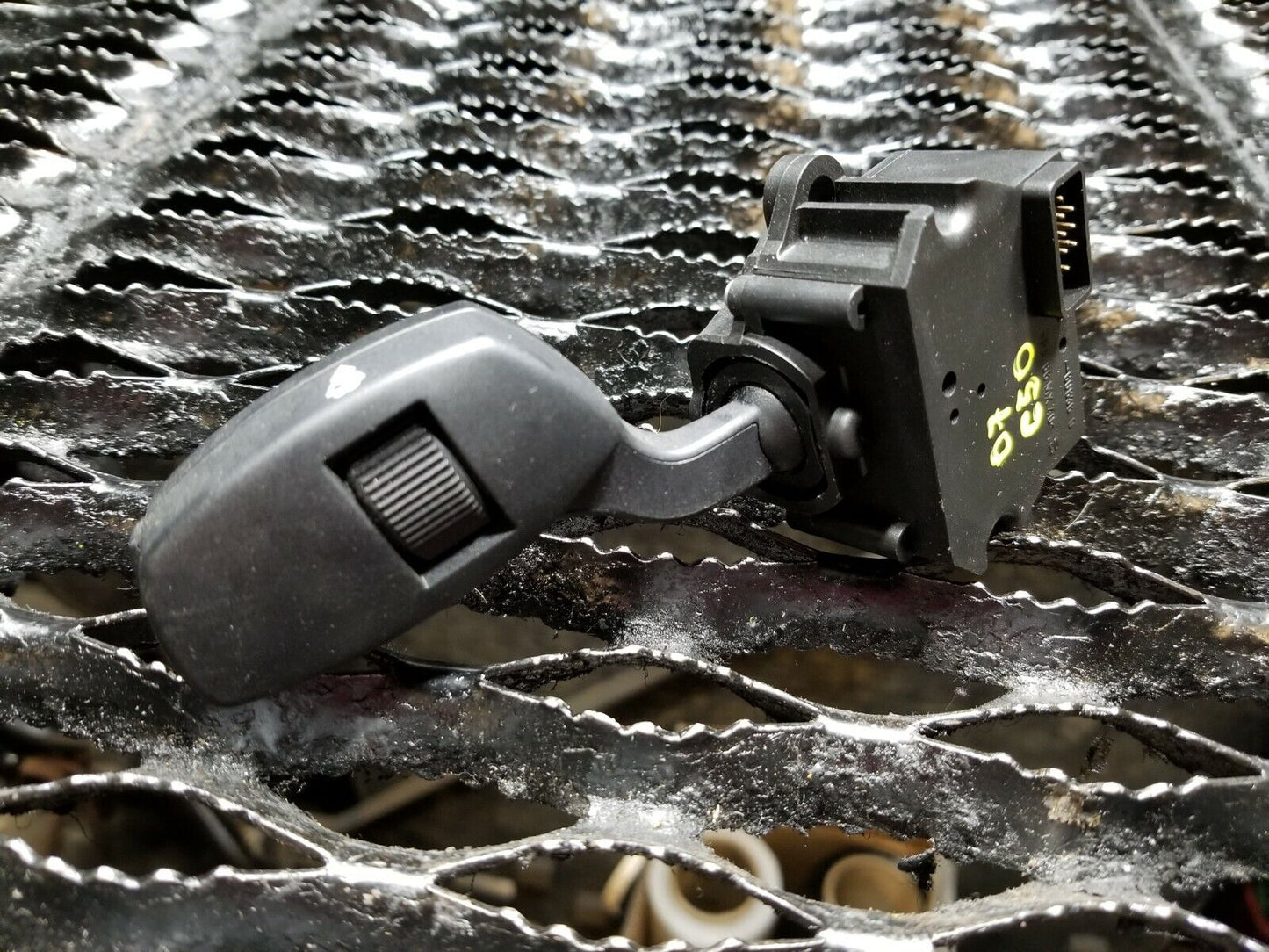 06 07 08 09 10 BMW 650i E63 Steering Column Wiper Switch 6924106 OEM