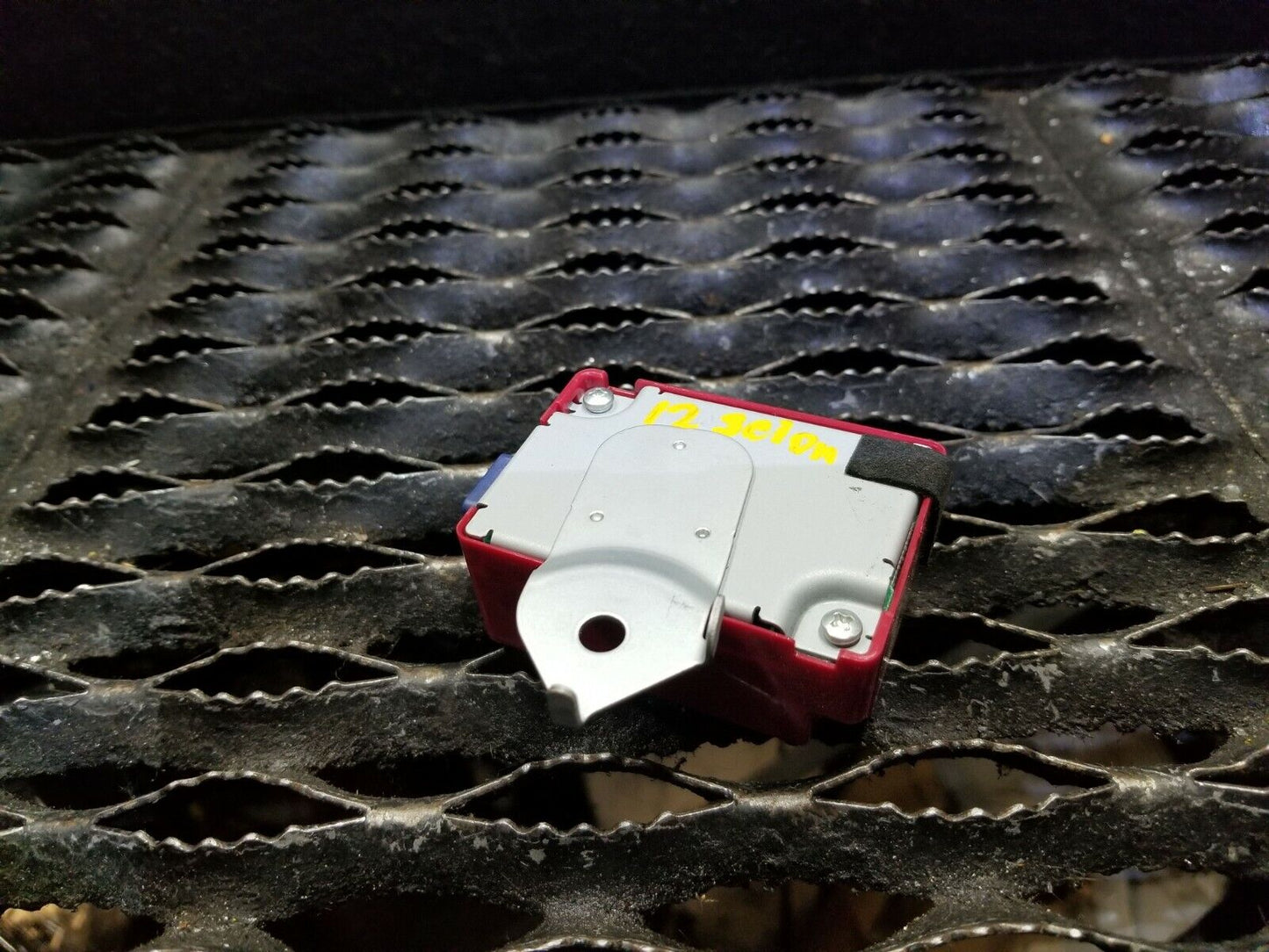 11 12 13 14 15 16 Scion Tc Tpms Tire Pressure Monitor Receiver Unit OEM 74k