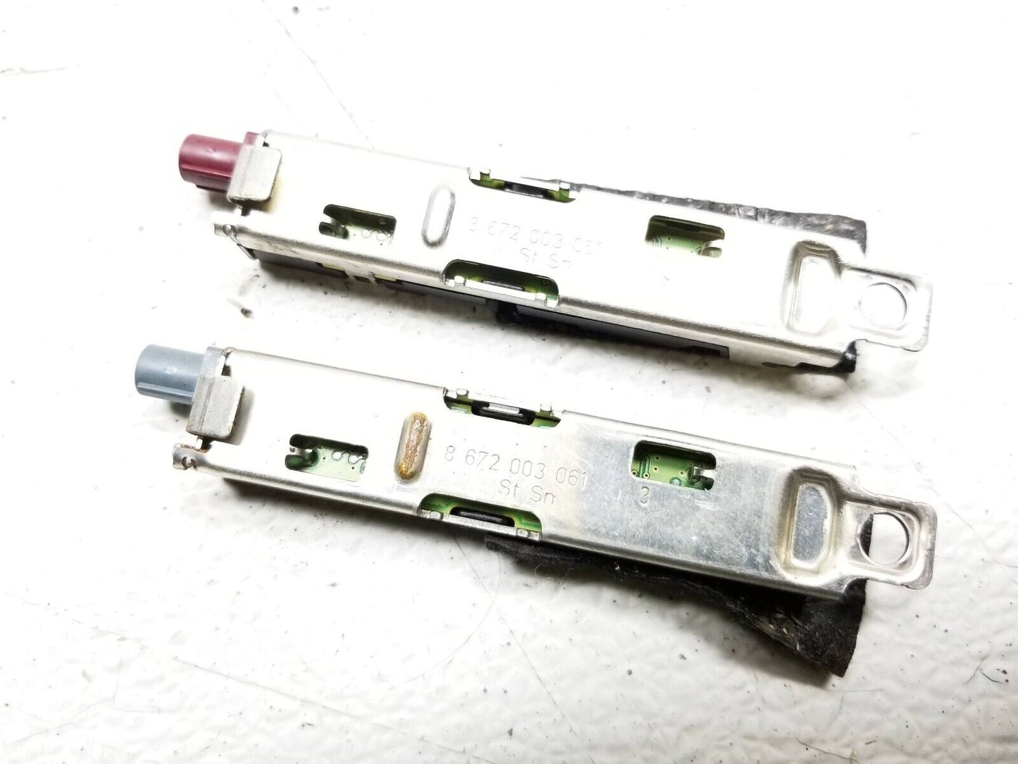 10 11 12 13 14 VW Golf GTI Antenna Amp Booster 5k0035552 Pair OEM