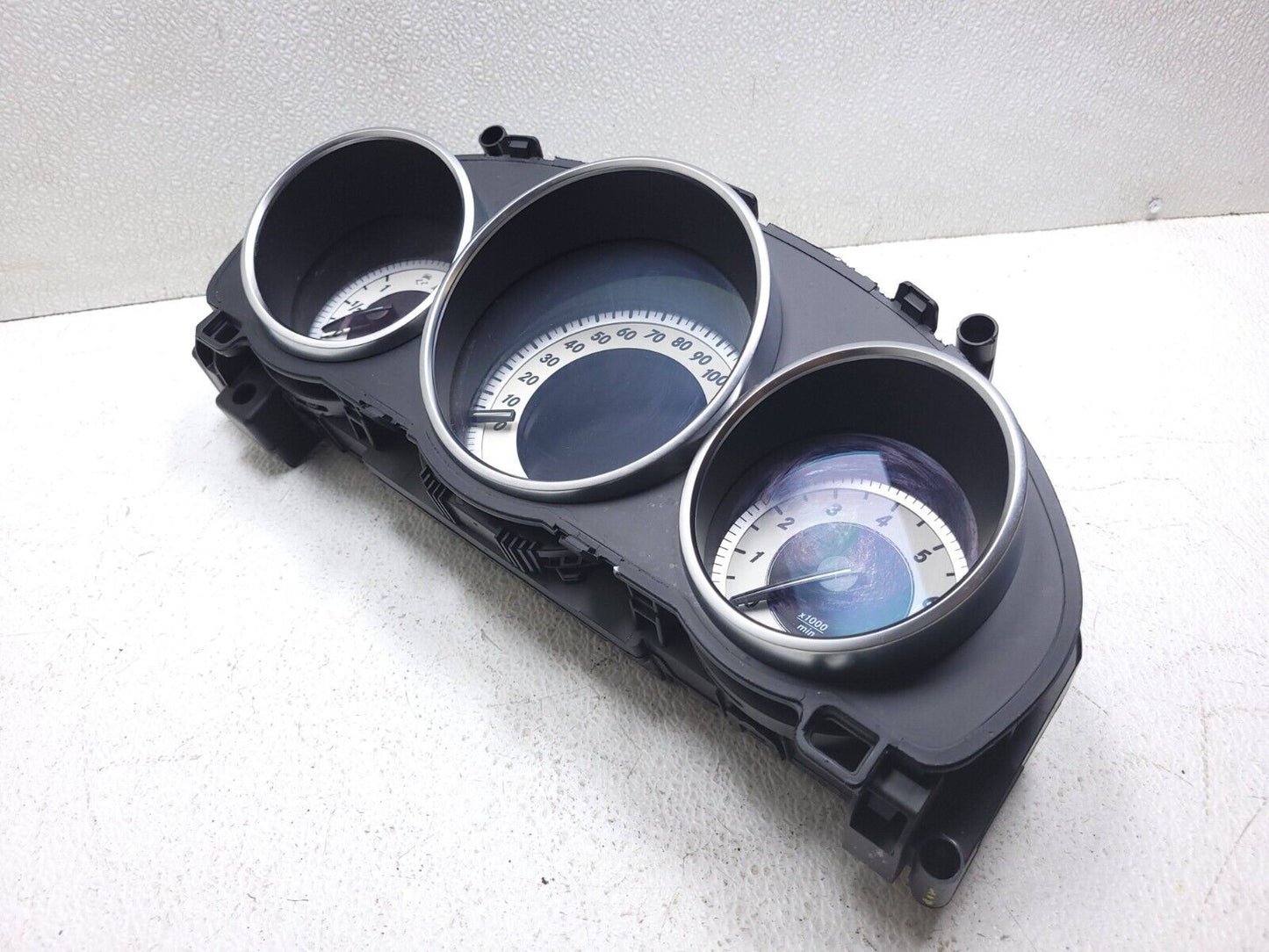11 - 16 Mercedes E350 W212 Speedometer Instrument Gauge Cluster OEM