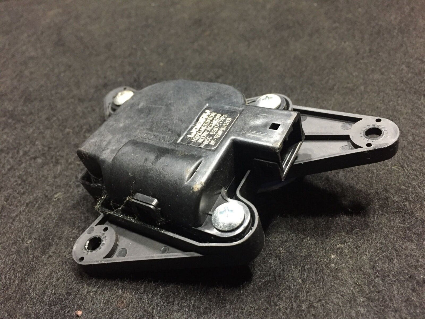 06 07 08 09 10 11 Hyundai Azera AC A/c Core Actuator Servo Flap Motor OEM D24