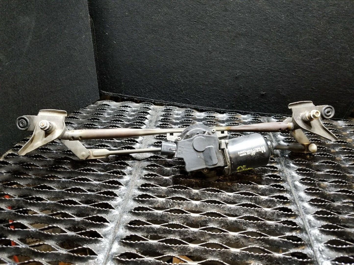 06 07 08 09 Mercury Milan Windshield Wiper Motor W/ Linkage OEM 71k