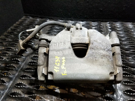 10 11 12 13 Infiniti G37 Coupe Front Right Passenger Side Brake Caliper OEM 99k
