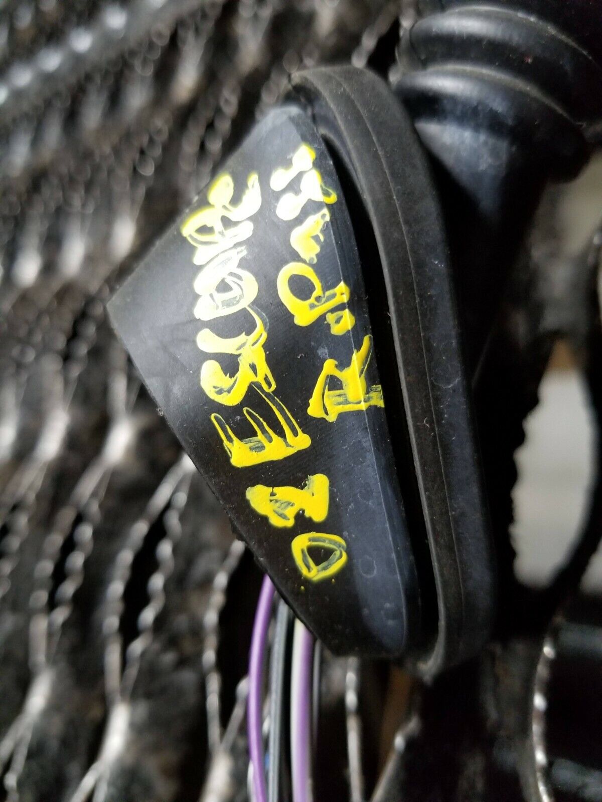2008-2012 Ford Escape Rear Door Wire Harness Passenger Side Right OEM