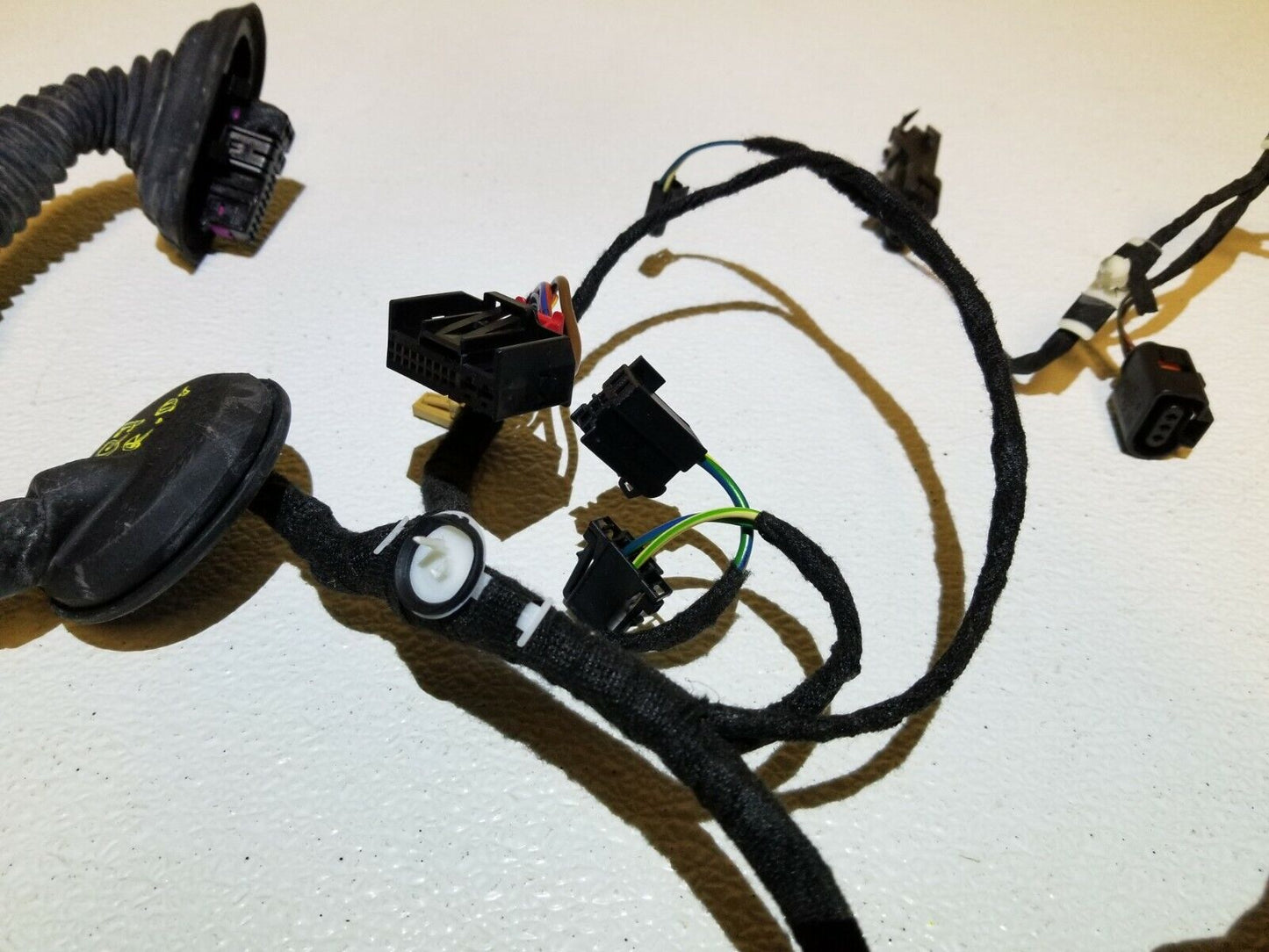 11 12 13 14 15  Audi Q7 Rear Left Driver Side Door Wire Harness OEM 87k Miles